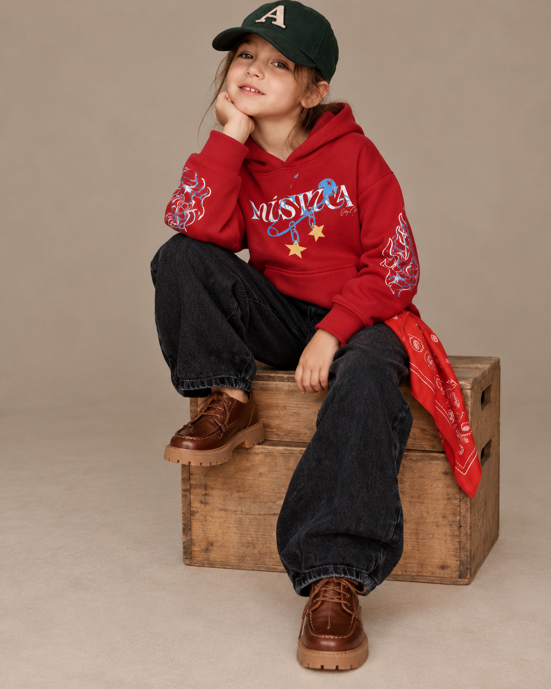 Mistica Red Kids' Hoodie
